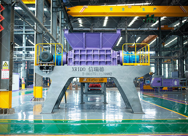 Double shaft shredder